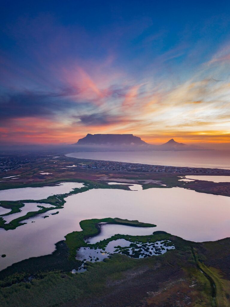 Table Mountain: Exploring the Iconic Landmark