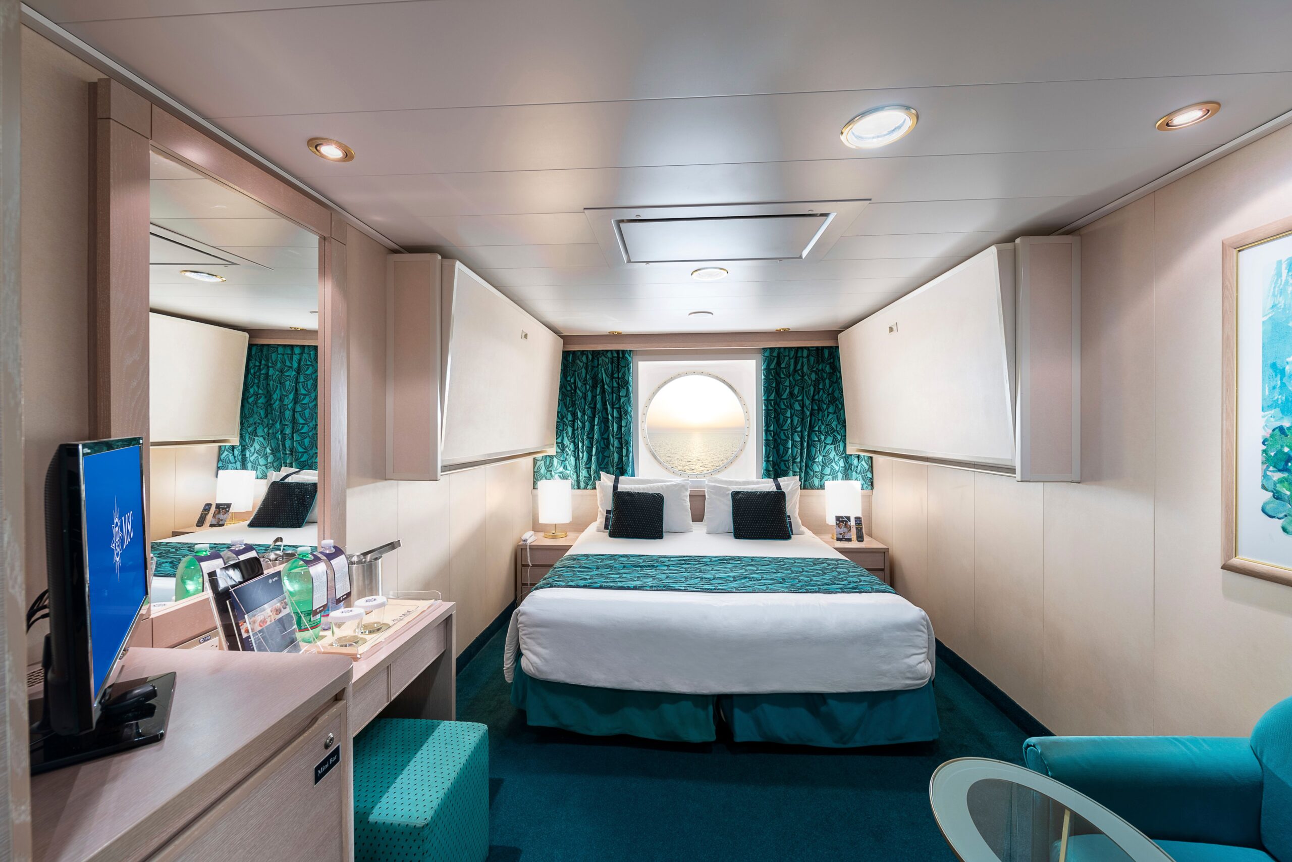 m8QSYOxiSWZO5dItJYk9nd8IoaooZG9rFdYvkKm2